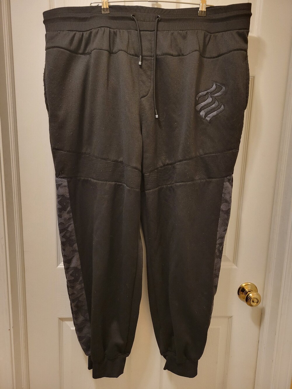 Mens Sz. 4X Rocawear Sweatpants